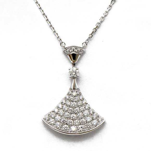 bulgari diva necklace white gold